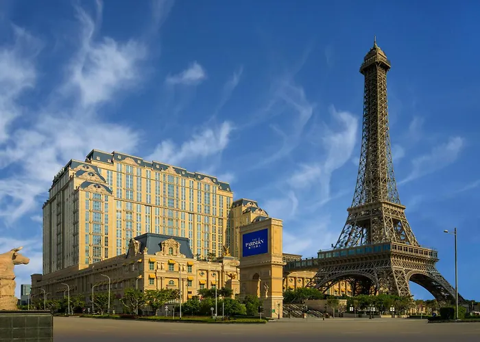 Parisian Macau