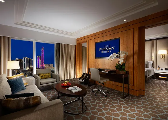 Hotel Parisian